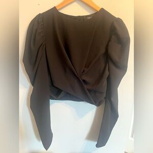 VICI Cropped Crepe Blouse